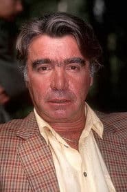 Joachim Kemmer as Martin