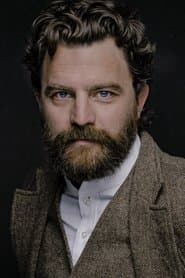 Friedrich Mücke as Linus