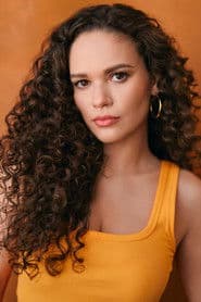 Madison Pettis as Willamina