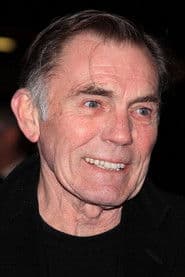 Maurice Roëves as Lt. Williams - Helicopter Pilot