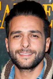 Maxim Nucci as Mathieu