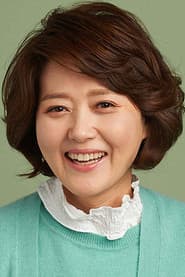 Oh Young-shil as Eun-soo's Mother