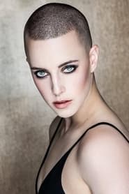 Ess Hödlmoser as Pam