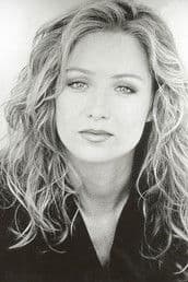 Susan Haskell as Natalie Travis