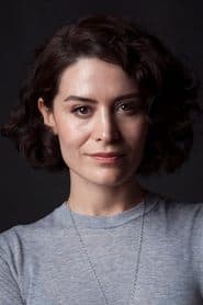 Belçim Bilgin as Nashim