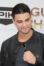 Kris Van Damme as Schell