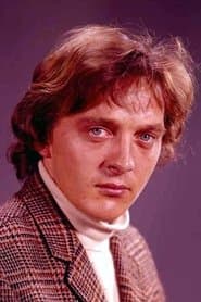 David Hemmings as Thomas