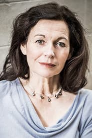 Maggie Cronin as Glamorous Woman