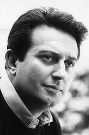 Alberto Lionello as Berta Maner / Banker