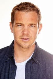 Taylor Handley as Kenny Crawford