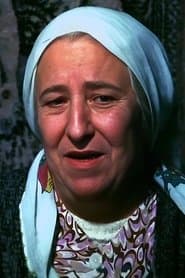 Garibe Gündem as Nazlı'nın Annesi