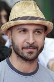 Maccio Capatonda as Giulio Verme / Antonino Verme / Mariottide