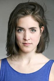 Luana Velis as Luz Carrara