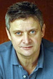 Pierre Laur as Robert Rapaille