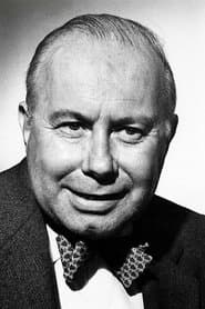 Percy Helton as Waldo Pike