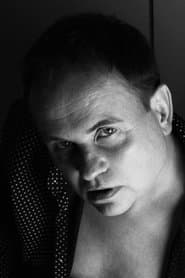 Thomas Goersch as Julius