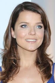 Joanna Jabłczyńska as Monika