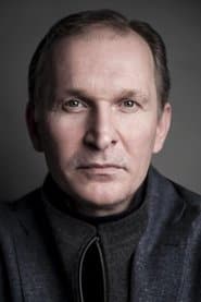 Fyodor Dobronravov as Valya's father / uncle Petya