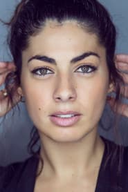 Nya de la Rubia as Isabelita