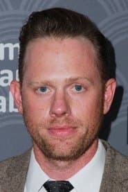 Arron Shiver as Mason Silver