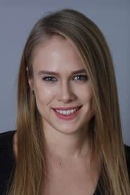 Begüm Öner as Gülşah