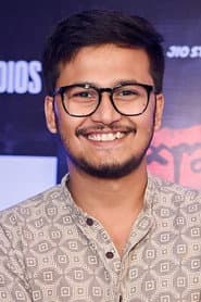 Rwitobroto Mukherjee as Young Khoka