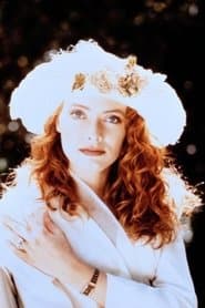 Emilia Crow as Jennifer Barnes