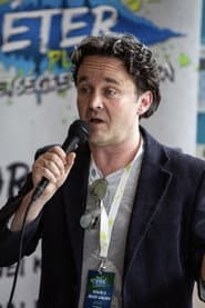 Ákos 'Dadan' Kovács as Ákos bácsi