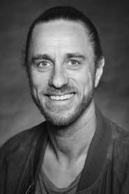 Miska Kaukonen as Mika