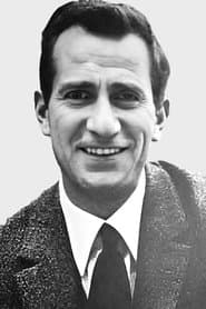 Toni Ucci as Principe Niccolò Capitelli