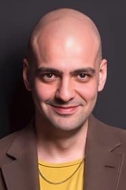 Bartu Küçükçağlayan as Mehmet