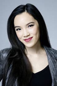 Jessika Van as Mia Ho