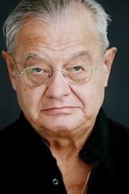 Philippe Brigaud as Le docteur Balencie