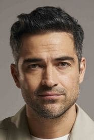 Alfonso Herrera as Pablo