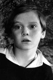 Jerry Tucker as Cyril Morgan