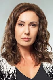 Gökçe Yanardağ as Ferda