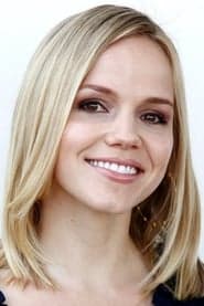 Alexa Havins as Trish Unger