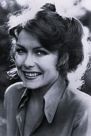 Cassie Yates as Carla Robbins