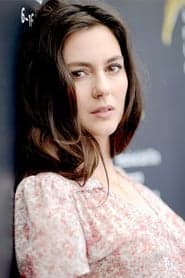 Julia Faure as Adèle