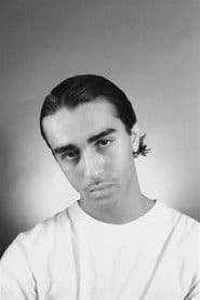 Fehdi Bendjima as Karim