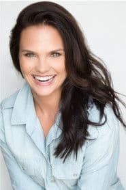 Cassandra Jean Amell as Ellen