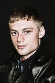 Jonas Smulders as Lukas