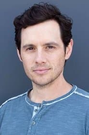 Patrick Cavanaugh as Pete