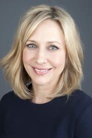 Vera Farmiga as Daphne Handlova