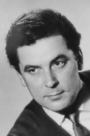 Feliks Yavorsky as Pastor