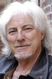 Hugues Aufray as Elie