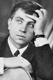 Oleg Belov as приятель Лены (гитарист)