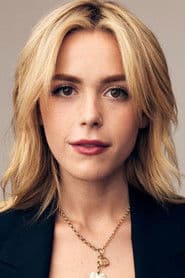 Kiernan Shipka as Cathy