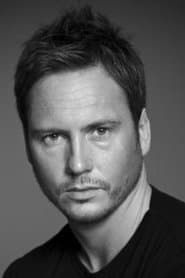 Matt Devere as Cassius