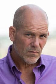 Bates Wilder as Geary